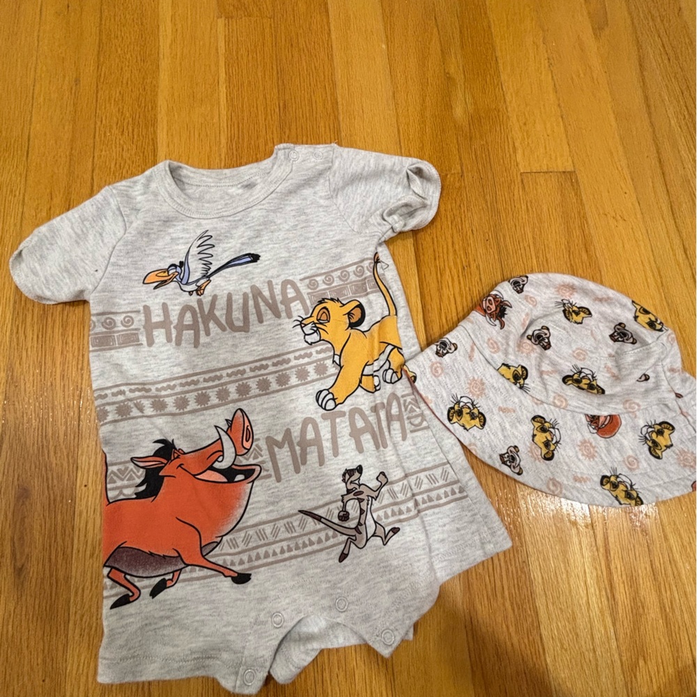 Gray Hakuna Matata Baby Onesie and Hat Set